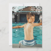 Sage Winter Pool Geburtstagsparty Foto Einladung (Rückseite)
