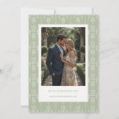 Sagegrünes Vintage-Garten-Monogramm-Hochzeit Save The Date (Rückseite)