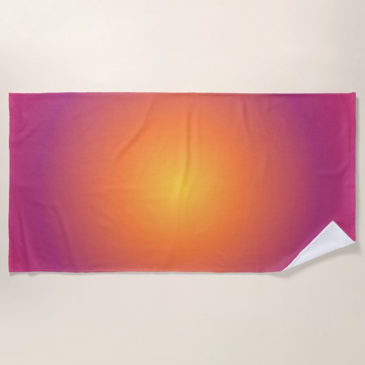 Sagittarius Aura Gradient Zodiac, Lila gelb Strandtuch (Vorderseite)