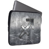 Sagittarius Zodiac in Grunge gestörter Stahl ausse Laptopschutzhülle (Vorne Rechts)