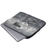 Sagittarius Zodiac in Grunge gestörter Stahl ausse Laptopschutzhülle (Vorne Knopf)