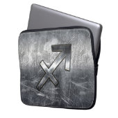 Sagittarius Zodiac in Grunge gestörter Stahl ausse Laptopschutzhülle (Vorderseite Links)