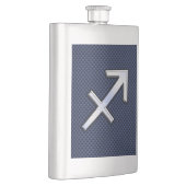 Sagittarius Zodiac Sign auf Blue Carbon Fibre Styl Flachmann (Rechts)