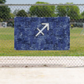 Sagittarius Zodiac Sign auf Navy Digital Camouflag Banner (Insitu)