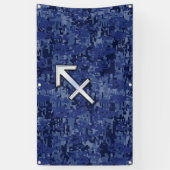 Sagittarius Zodiac Sign auf Navy Digital Camouflag Banner (Vertikal)