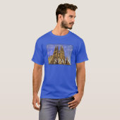 Sagrada Familia | Barcelona, Spanien T-Shirt (Vorne ganz)