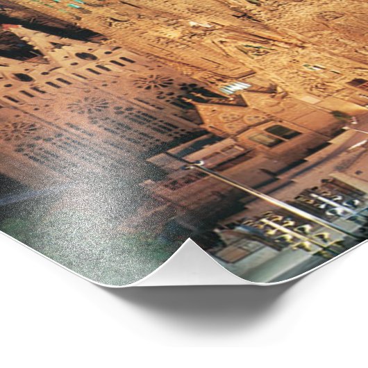 SAGRADA FAMILIA BASILICA IN BARCELONA, SPANIEN. FOTODRUCK (Ecke)