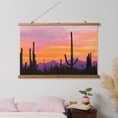 Saguaro Cactus Forest at Sunset Wandteppich Mit Holzrahmen (Schlafzimmer)