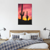 Saguaro-Kaktus bei Sonnenaufgang, Arizona Leinwanddruck (Insitu (Schlafzimmer))