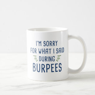 Said während Burpees Kaffeetasse