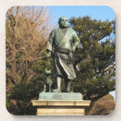 Saigo Takamori (The Last Samurai) & Hunde Statue Getränkeuntersetzer (Vorderseite)