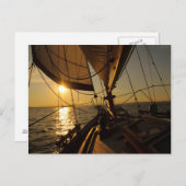 Sailboat Deck, Heading Into Setting Sun Postkarte (Vorne/Hinten)