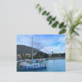Sailboat in Harbour Korinth Griechenland Postkarte (Stehend Vorderseite)