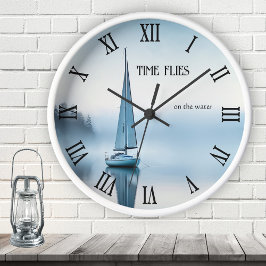 Sailboat Nautischer Frieden Runde Wanduhr