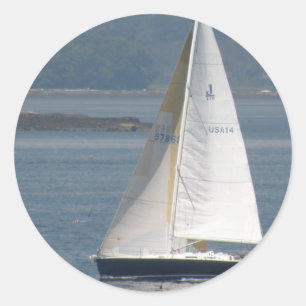 Sailboat-Stickers Runder Aufkleber