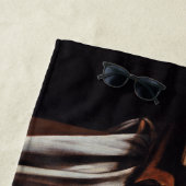 Saint Jerome Writing (von Caravaggio) Strandtuch (Beispiel)