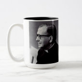 Saint Josemaria Escriva Zweifarbige Tasse (Links)