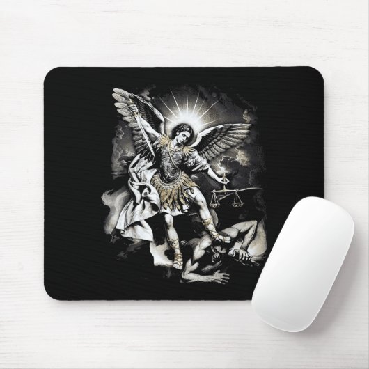 Saint Michael Defeating Satan Archangel Warrior  Mousepad (Mit Mouse)