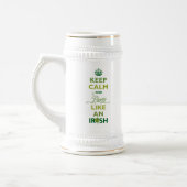 SAINT PATRICK Behielt Ruhe und Party wie ein Irisc Bierglas (Links)