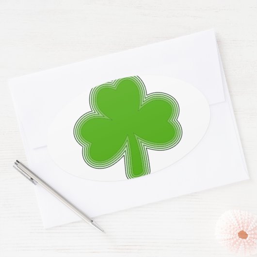 Saint-Patrick-Kleeblatt Zeichnend Ovaler Aufkleber (Umschlag)