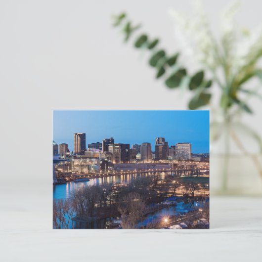 saint paul skyline and riverfront at nachtpostcar postkarte (Stehend Vorderseite)