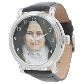 Saint Therese Protect Me Armbanduhr (Schrägansicht)