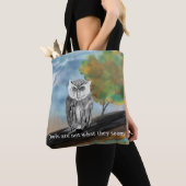 Saisonale Owl Malerei in Nature Wonders Tasche (Von Nahem)