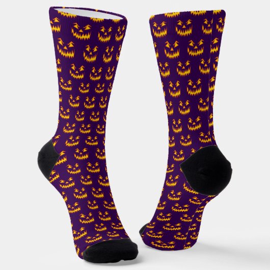 Saisonaler Halloween Lila Orange Carved Pumpkin Socken (Gewinkelt)