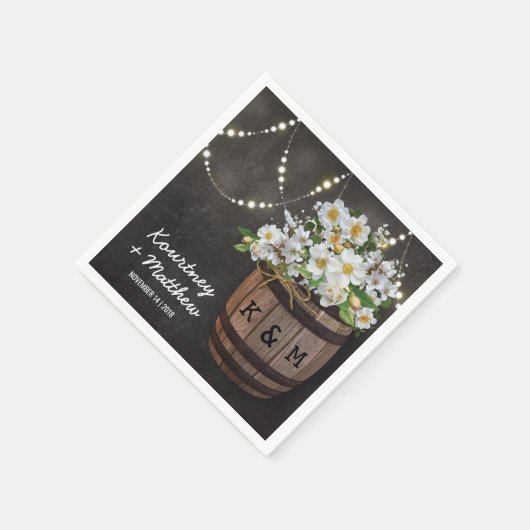 Saitenlicht Rustikaler Weinberg Weißer Blumenzwieb Serviette (Ecke)