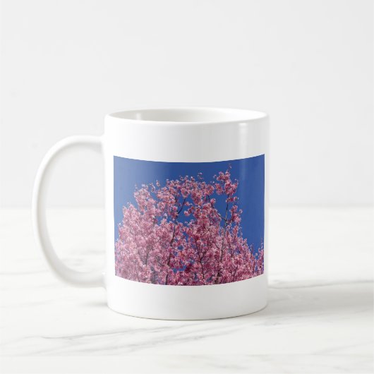 Sakura Kirschblüten im Blauen Kaffeetasse (Links)