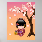 Sakura Kokeshi Doll - Geisha Girl on Peach Poster (Vorne)