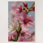 Sakura Splendor: Rosa japanische Blumenfotografie Puzzle (Vertikal)