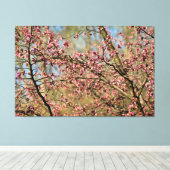 Sakura Tree ist bereit, im Frühlingsgarten zu blüh Leinwanddruck (Insitu (Holzboden))