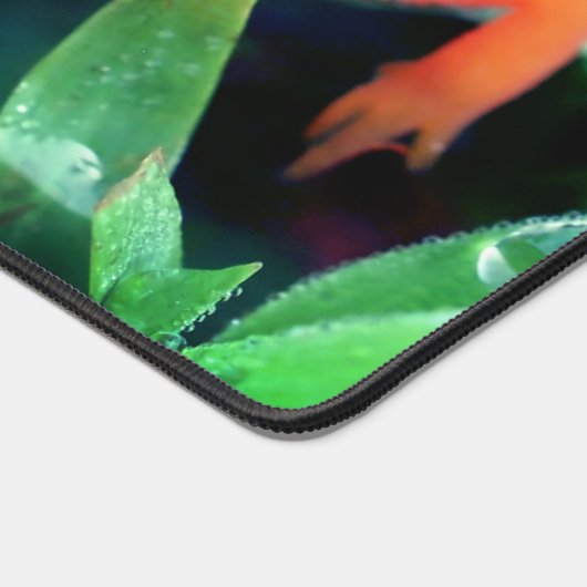 Salamander Raindrop auf der Augenspitze Personalis Schreibtischunterlage (Ecke)