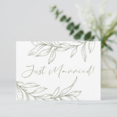Salbei Boho Blumenhochzeit Gerade verheiratet (Stehend Vorderseite)
