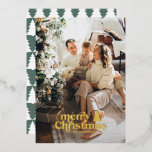Salbei-grünes modernes minimales Retro-Foto Folien Feiertagskarte<br><div class="desc">Retro Typografie moderne minimale Weise grün Foto Weihnachten. Text- und Hintergrundfarben können angepasst werden. Teil einer Sammlung</div>