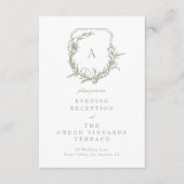 Salbei-grünes Monogramm-Wappen Hochzeitsempfang Begleitkarte (Vorderseite)