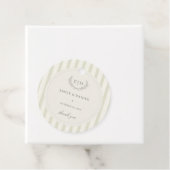 Salbeigrün gestreifte Monogramm-Hochzeit Geschenkanhänger (Beispiel)