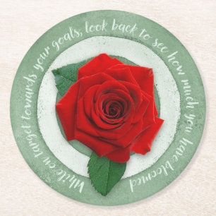 Salbeigrün mit roter Rose Inspirationszitat Runder Pappuntersetzer