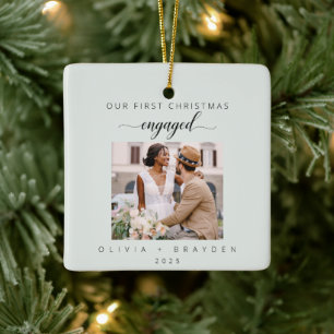 Salbeigrün Unser erstes Weihnachten als Verlobte F Keramikornament