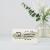 Salbeigrüne Aquarell-QR-Code-Visitenkarte Visitenkarte (Stehend Vorderseite)