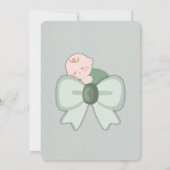 Salbeigrüne Babyshower-Einladung für Jungen (Rückseite)