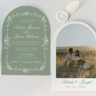 Salbeigrüne florale Boho-Botanical-Bogenhochzeit Einladung