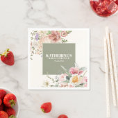 Salbeigrüne Gartenblumen-Hochzeitsdusche Serviette (Beispiel)