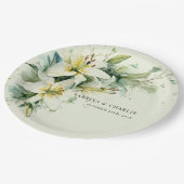 Salbeigrüne Maiglöckchen Elegante Florale Hochzeit Pappteller (Schrägansicht)