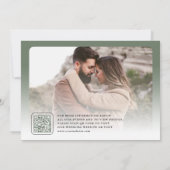 Salbeigrüne Minimale Bögen-Foto-QR-Code-Hochzeit Save The Date (Rückseite)
