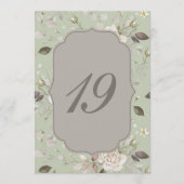 Salbeigrüne Rosen-Hochzeitstischnummern 10–19 Einladung (Vorderseite)