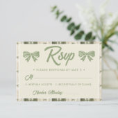 Salbeigrüne Rustikale Jeans-Hochzeit RSVP Karte (Stehend Vorderseite)
