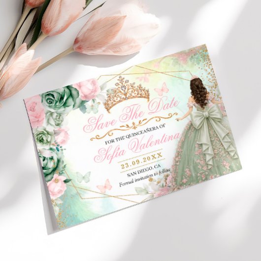 Salbeigrüner Rosafarben Blütiger Quinceanera Save The Date