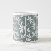 Salbeigrüner Waldhauch Moderne Botanik Jumbo-Tasse (Vorderseite)